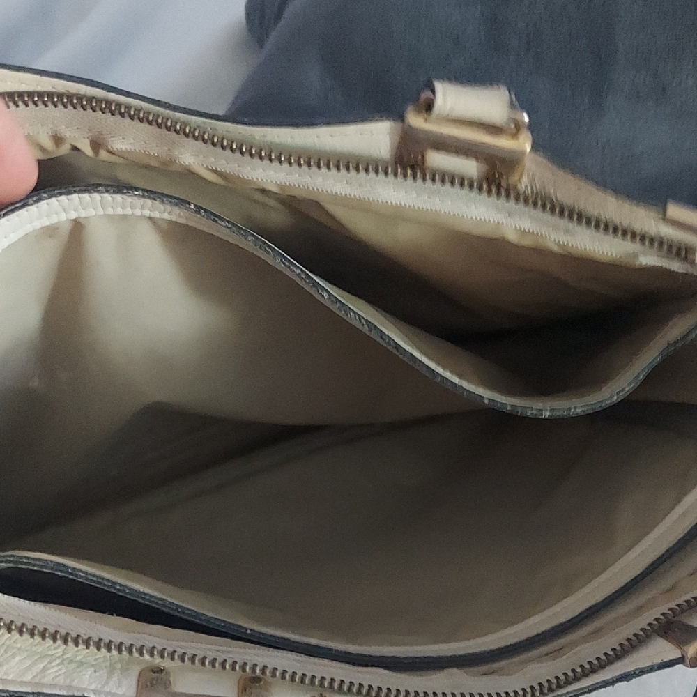 3 For $12 Cream Womens Handbag - Picture 13 of 16
